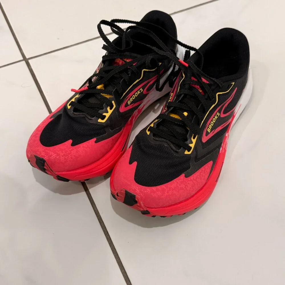 Catamount 3 Brooks Women’s - Size 7.5 US - Picture 3 of 4